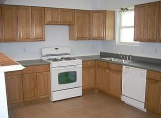 4th image of 3516 Lyndell Dr