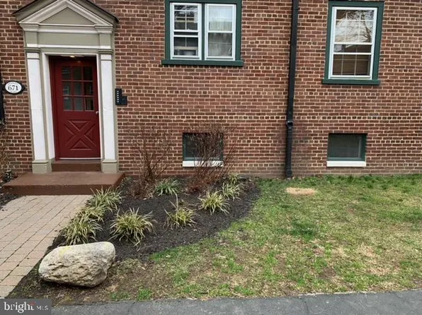 671 Franklin Pl APT F, Philadelphia, PA 19123