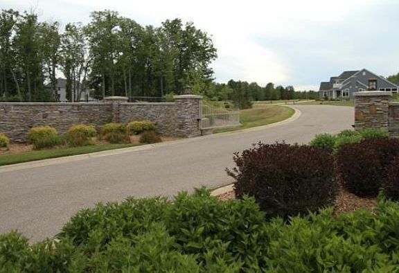 5th image of 7157 Windcliff Dr #7