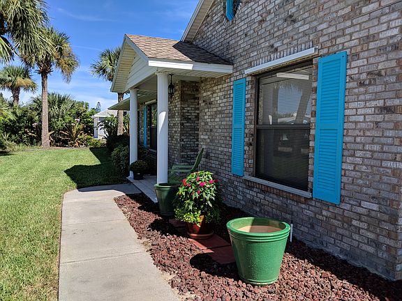 2nd image of 122 Marlin Dr