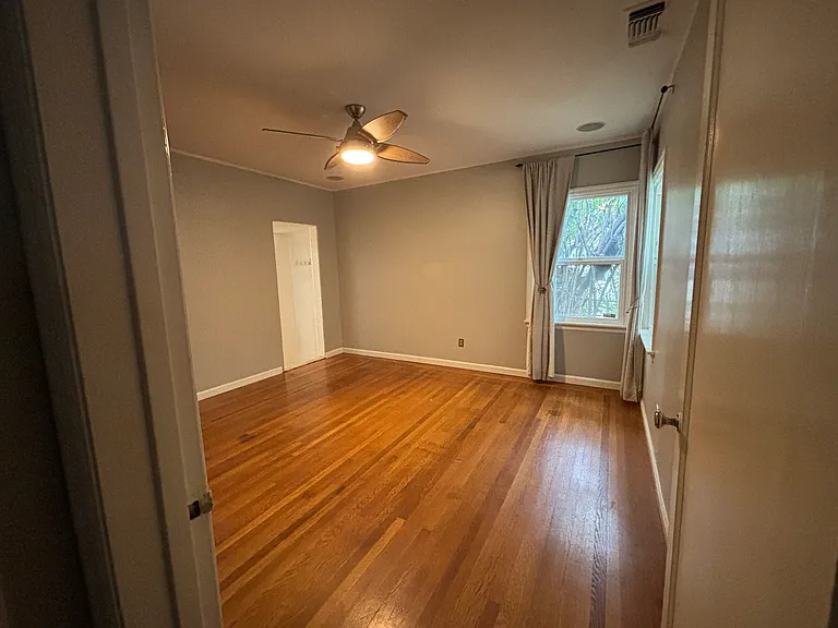 1114 Castro Way — Photo 16