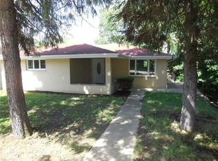 230 Hester Ave, Mc Kees Rocks, PA 15136