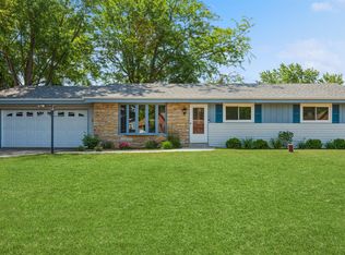 W233S8630 Chateau Ln, Big Bend, WI 53103