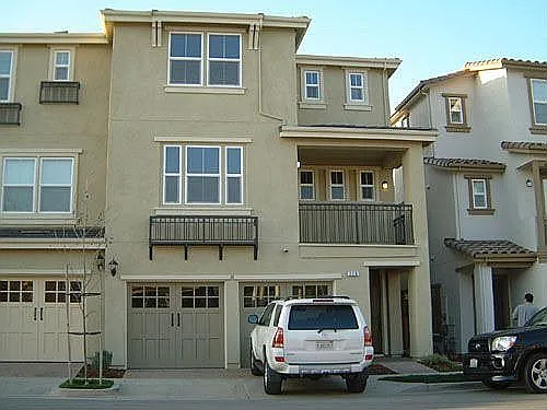 226 Meadow Pine Pl photo 1