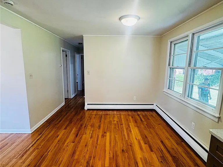 605 E Susquehanna St — Photo 9