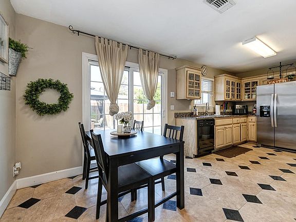 4th image of 6836 Blue Duck Way