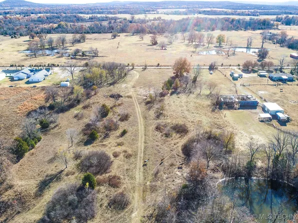 E 1130th Rd, Eufaula, OK 74432