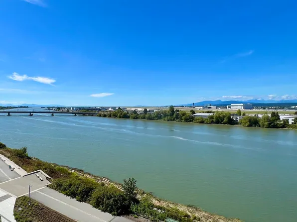 6833 Pearson Way #701, Richmond, BC V7C 0E8