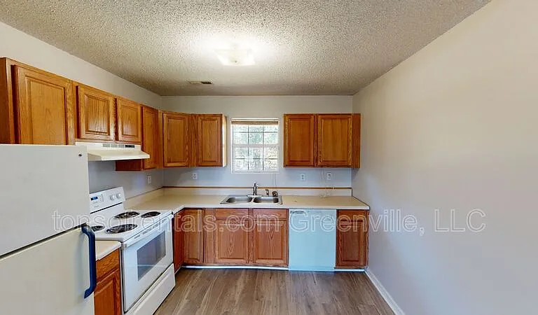 1552 Shoally Creek Rd — Photo 4