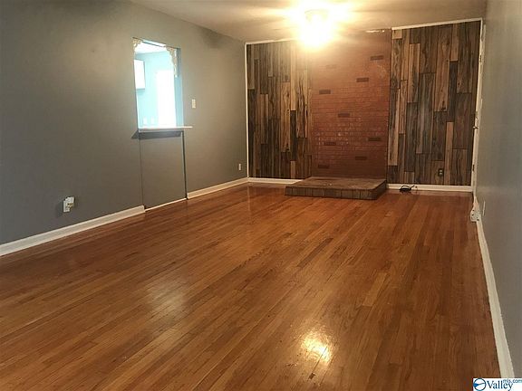 2nd image of 6109 Valley Park Dr NW