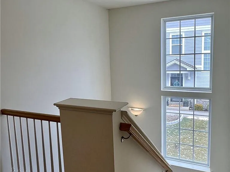 95 Meadow View Dr — Photo 14