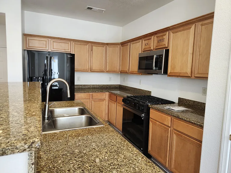 9068 Bold Venture Ct — Photo 8