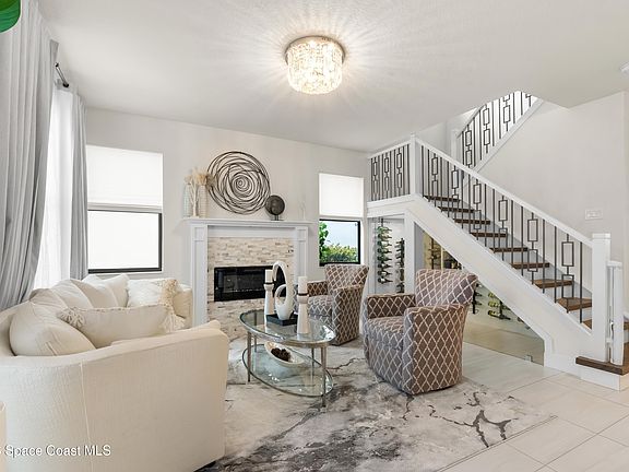 2nd image of 7241 Stella Ln