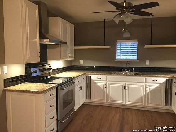 2nd image of 619 Montague Dr