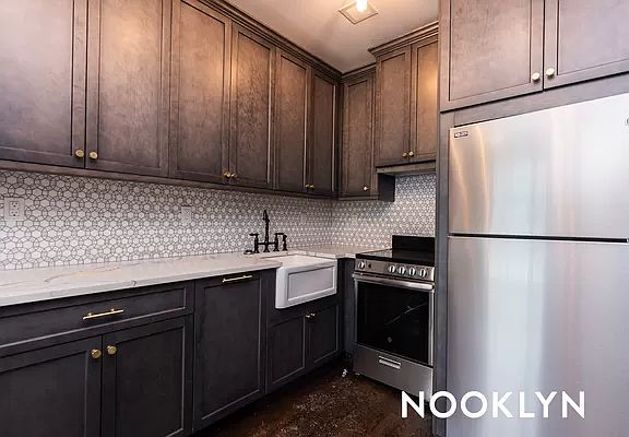 4th image of 52 N 3rd St #406