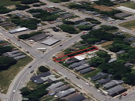 4th image of 2124 Duncan St