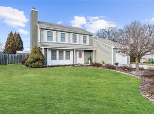 8 Azalea Dr, Edison, NJ 08820