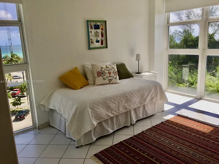 100 Bayview Dr #516 — Photo 24