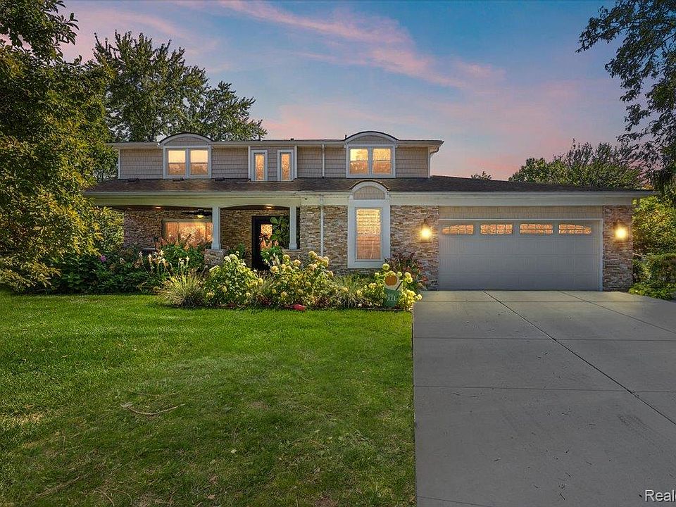 1st image of 3036 Newport Ct