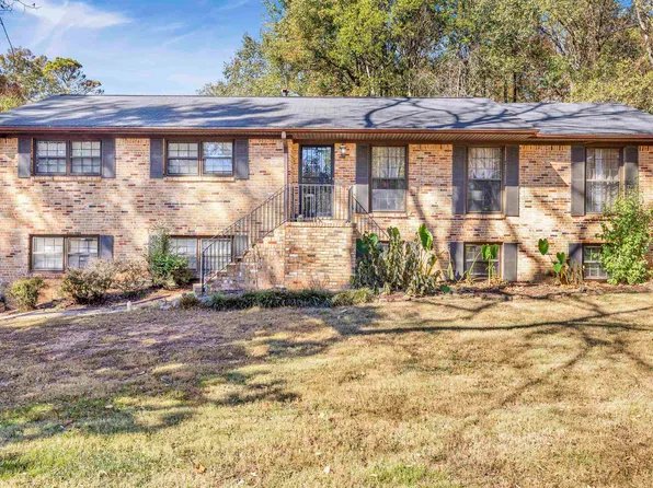 4386 Oak St, Pinson, AL 35126