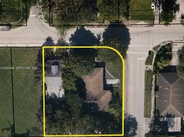 812 NW 29th Ter, Miami, FL 33127