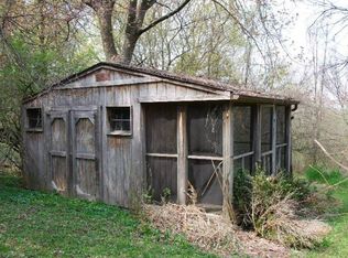 N48W27074 Lynndale Rd, Pewaukee, WI 53072