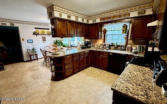 3rd image of 17 Colonels Ridge Rd