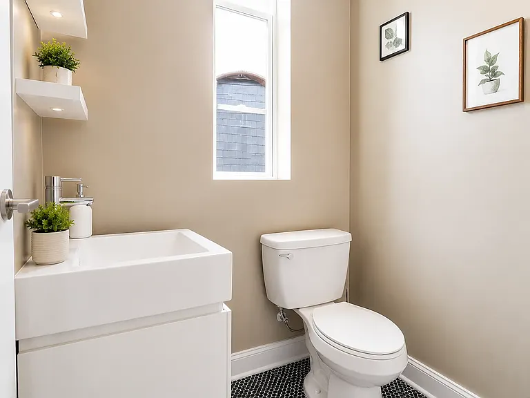 213 Hull St #2A — Photo 8