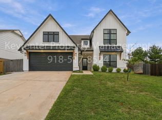 7104 S Kalanchoe Ave, Broken Arrow, OK 74011