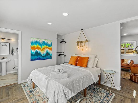 4th image of 5011 E Mountain View Dr Studio G