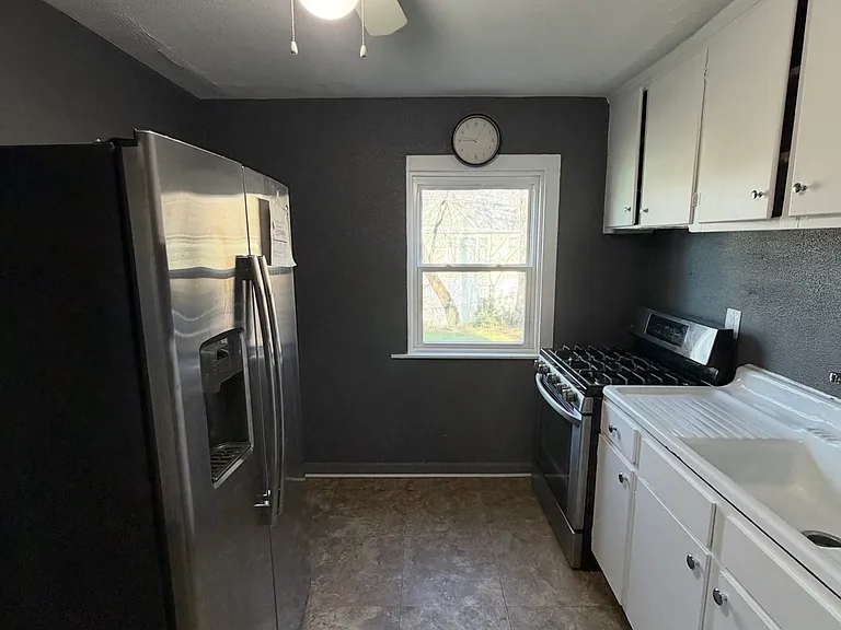 3299 W 82nd St #1 — Photo 3