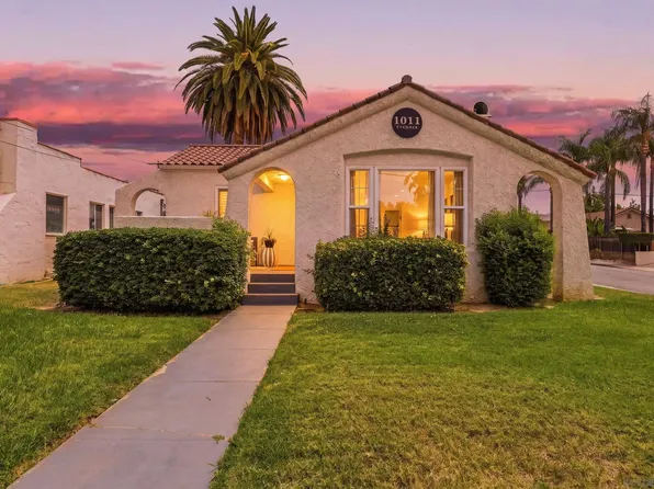 1011 W Cypress Ave, Redlands, CA 92373