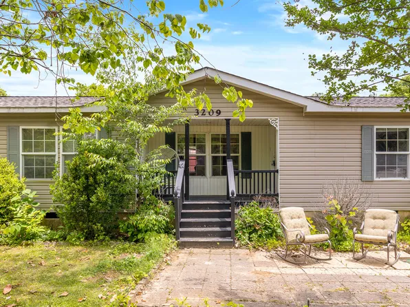 3209 Plaza Cir, Chattanooga, TN 37419