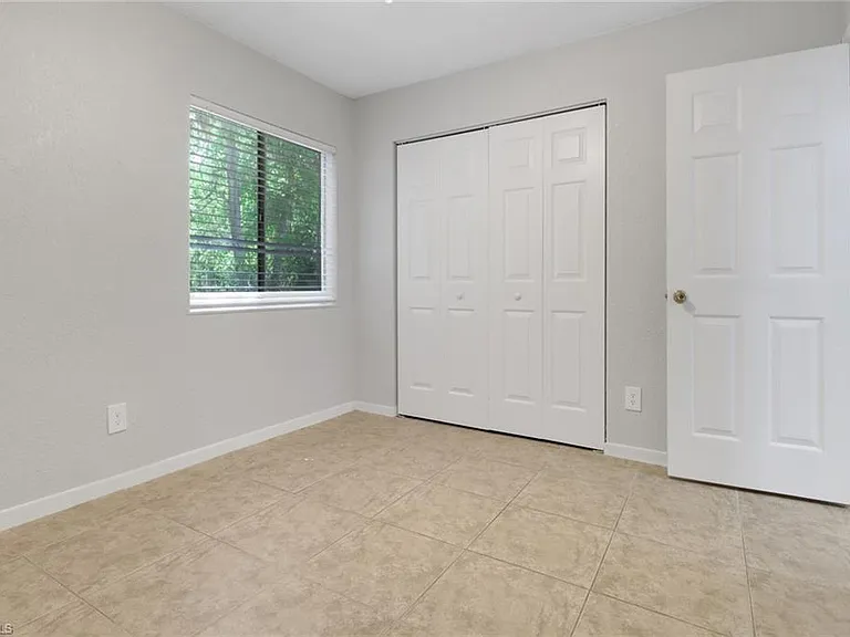 4635 Bayshore Dr #P4 — Photo 11