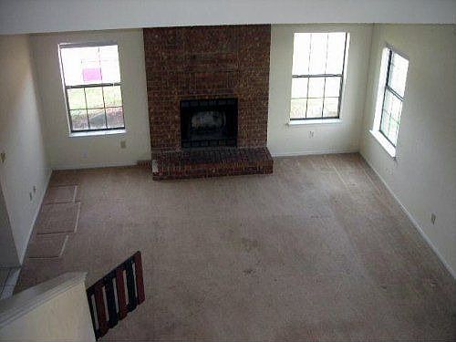 3rd image of 1130 Harvest Hill Ln