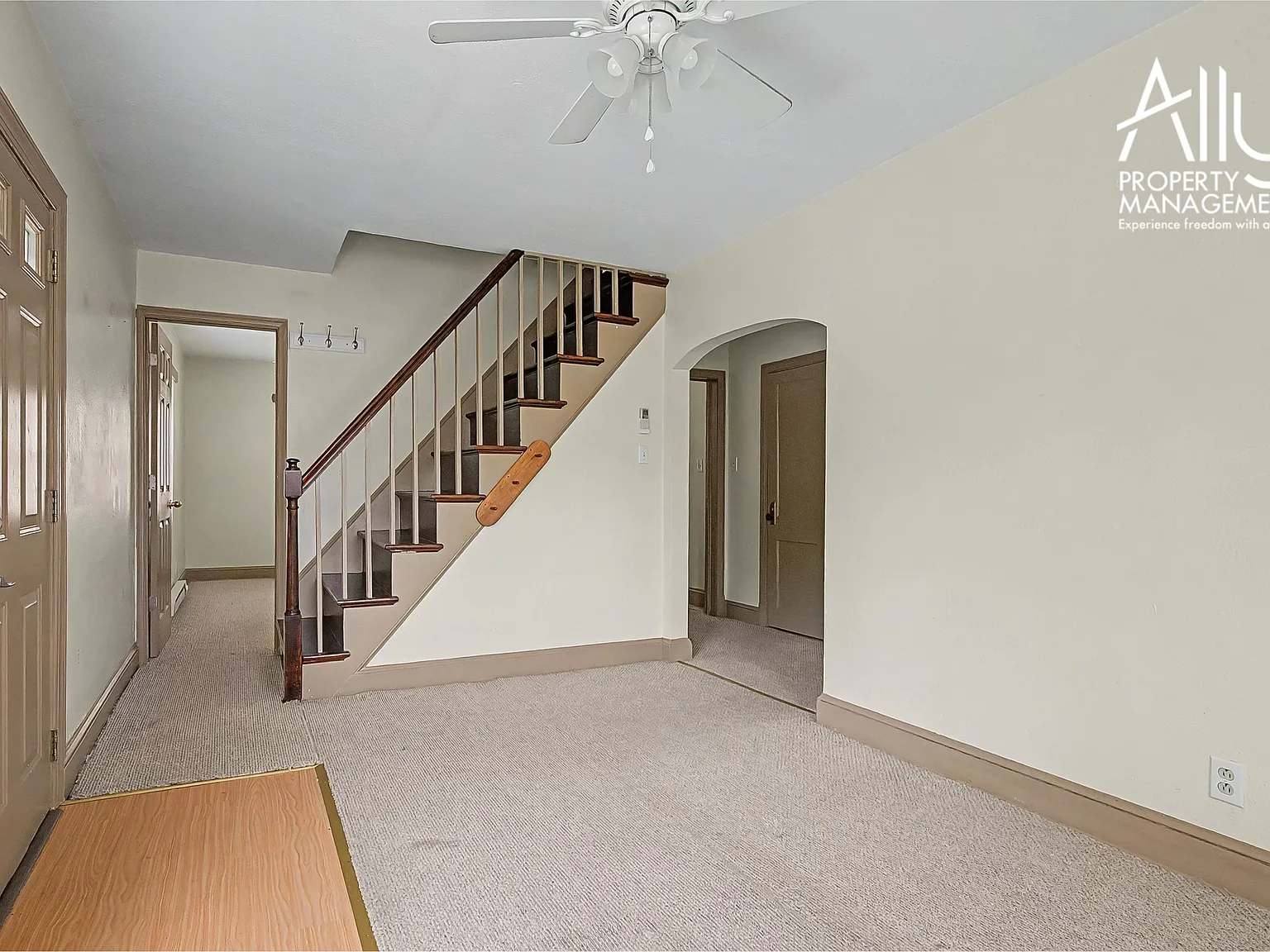 Woodland Drive - 2550 Unit A - 1 — Photo 4