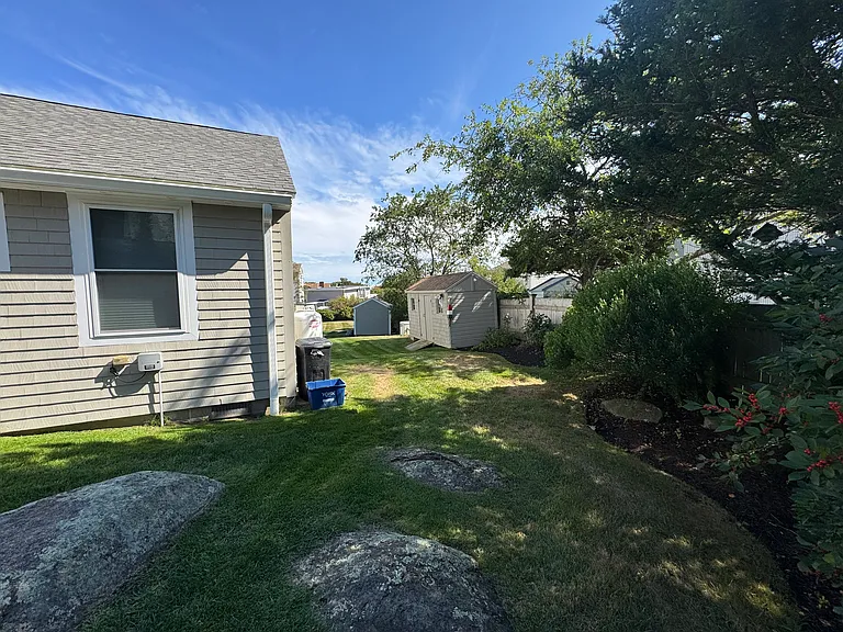 20 Cycad Ave — Photo 30
