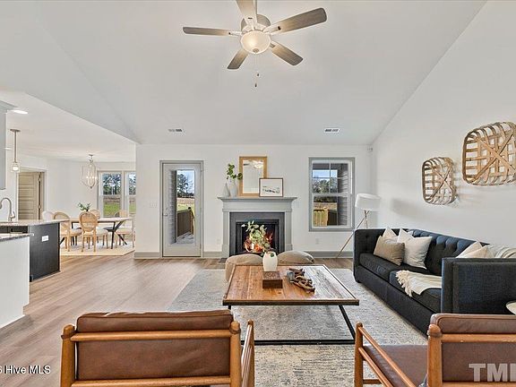 3rd image of 219 Spencer Merritt Road