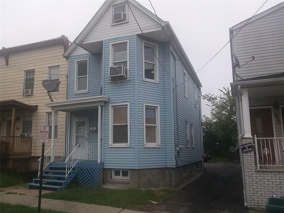 2nd image of 232 Meade St