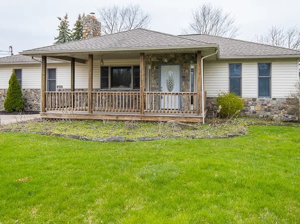 7484 Oberlin Rd, Elyria, OH 44035