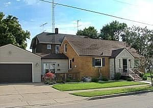 Sharp Brick/Stone Cape Cod