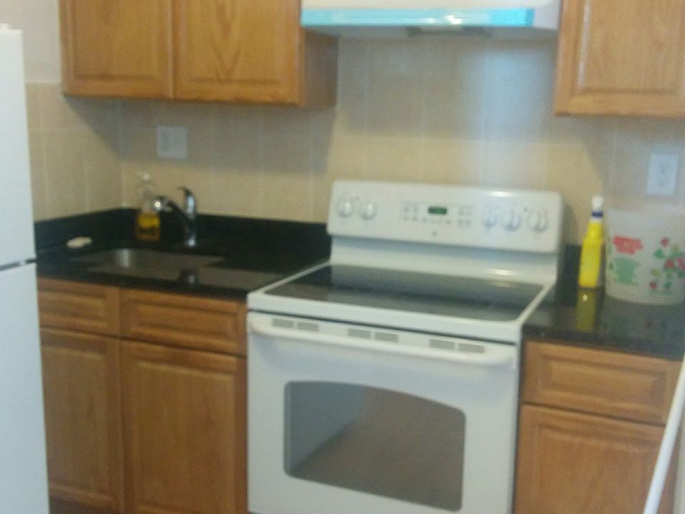 2nd image of 1228 S 10th St #3