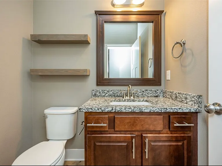 506 NW Ridgeline Dr — Photo 9