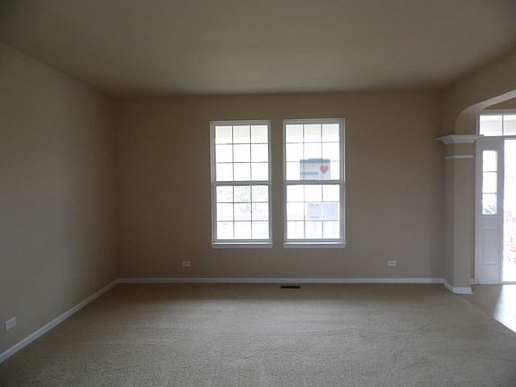 3rd image of 636 Northgate Ln