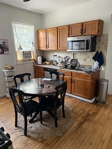 1901 N Pulaski Rd #2 Photo 1