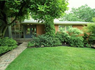 245 Tech Rd, Pittsburgh, PA 15205