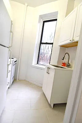 Rented by Manhattan Spaces | media 3