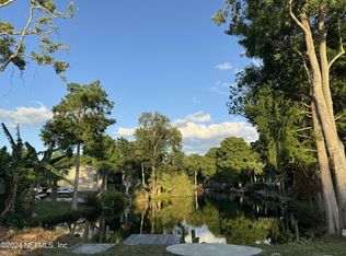 6639 W Richard Dr, Weeki Wachee, FL 34607