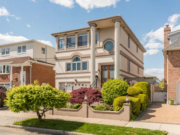 14303 11th Ave, Malba, NY 11357