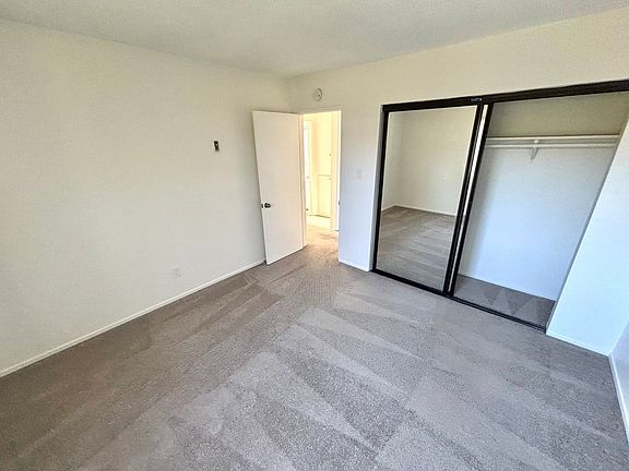 4th image of 205 Avenue H #14